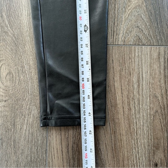 Aritzia Wilfred Daria Black Faux Leather Leggings XS - Picture 5 of 6